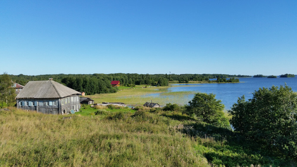 сельцы деревня максатиха. деревня висленев остров новгородская область. медвежьегорский район деревня яндомозеро. форт байяр, франция. висленев остров новгородская область.
