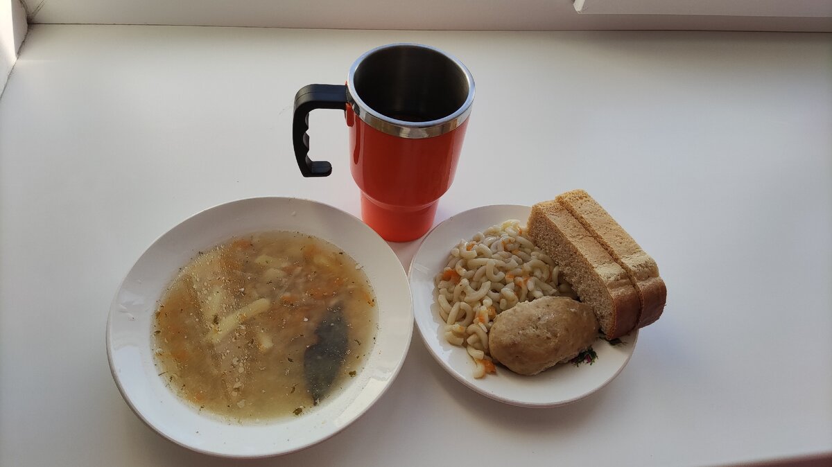 Блюда в Балаковском ПЦ. Фото: личный архив