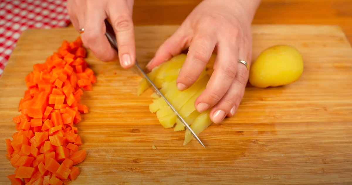 Салаты из моркови – рецепты с фото (пошагово)