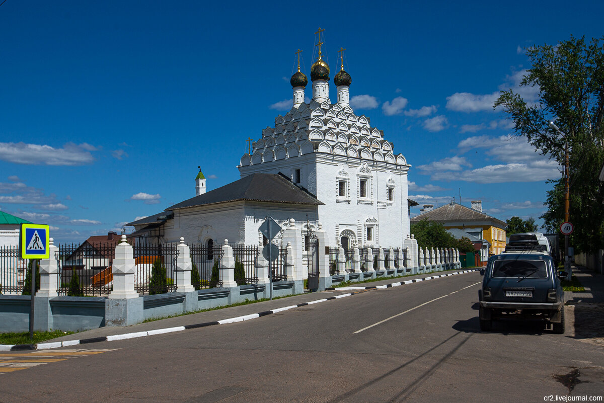 Коломна символы города. Храм Николы на Посаде Коломна. Церковь Николы на Посаде Коломна. Град Коломна Коломенский Посад.