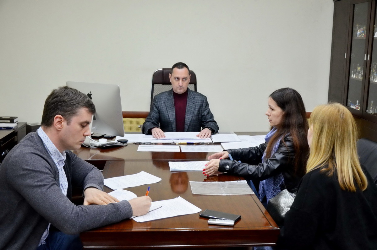Виктор Тепляков