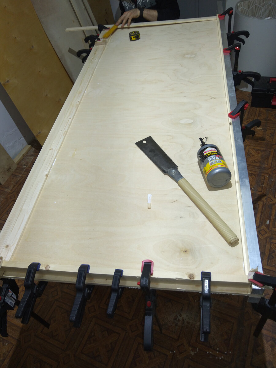 используем остатки профильной трубы для прижима