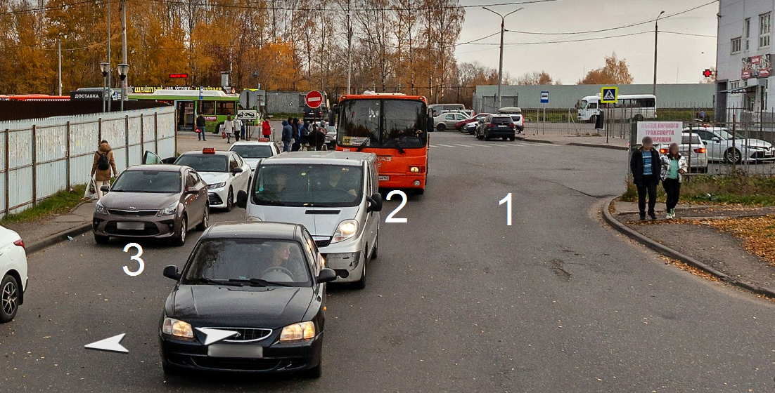 Въезд на автовокзал Щербинки