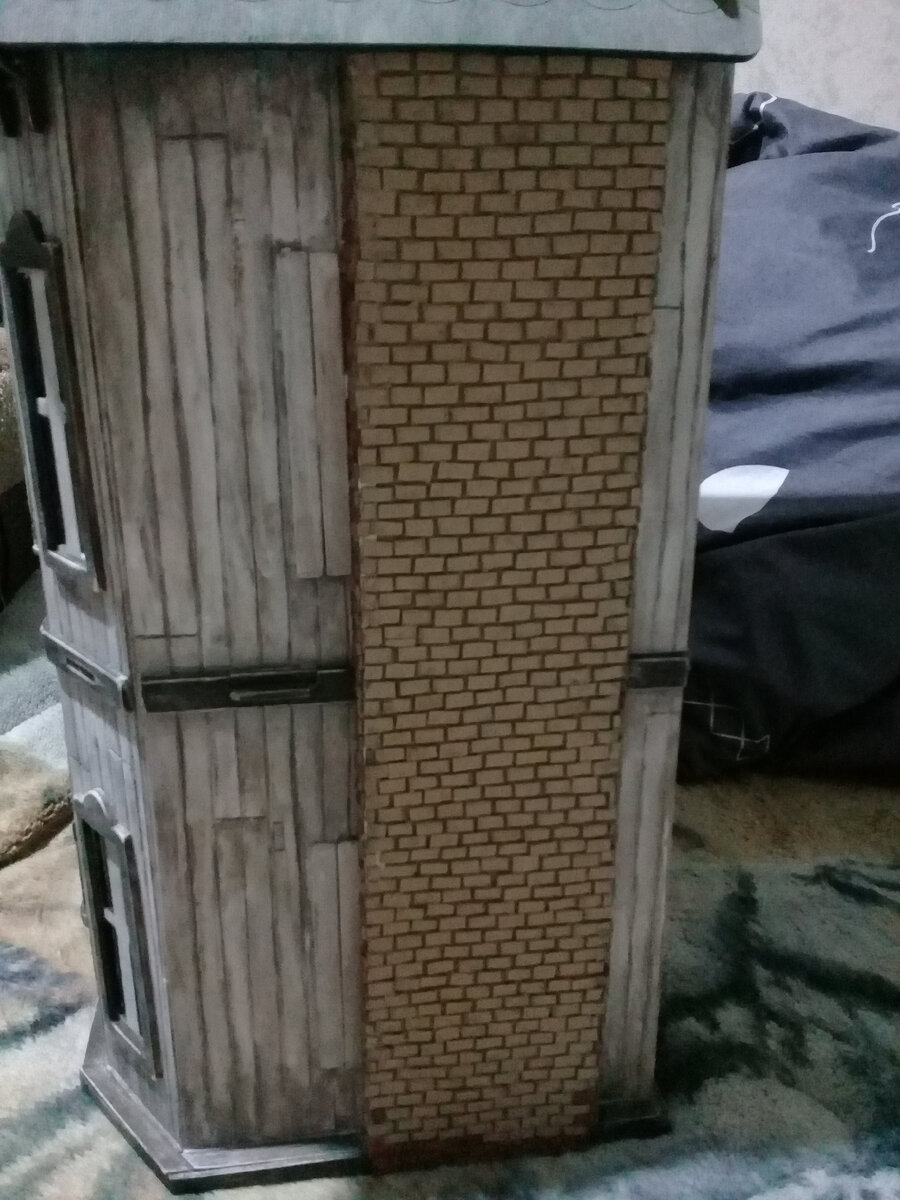 Не хочу знать, сколько здесь кирпичей😂