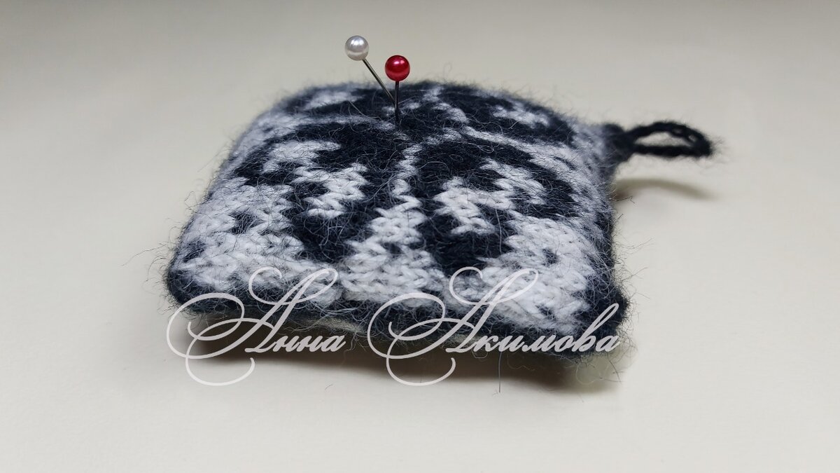 Игольница в норвежском стиле от Вязать легко с Annknits.