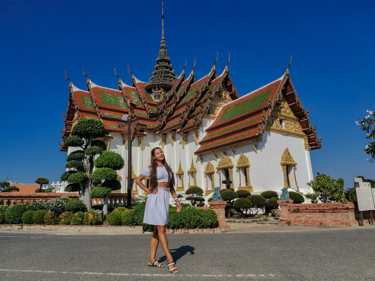 Dusit Maha Prasat Palace (The Grand Palace). Копия дворца, построенного королем Рамой I в 1806 году на территории Королевского дворца в Бангкоке.