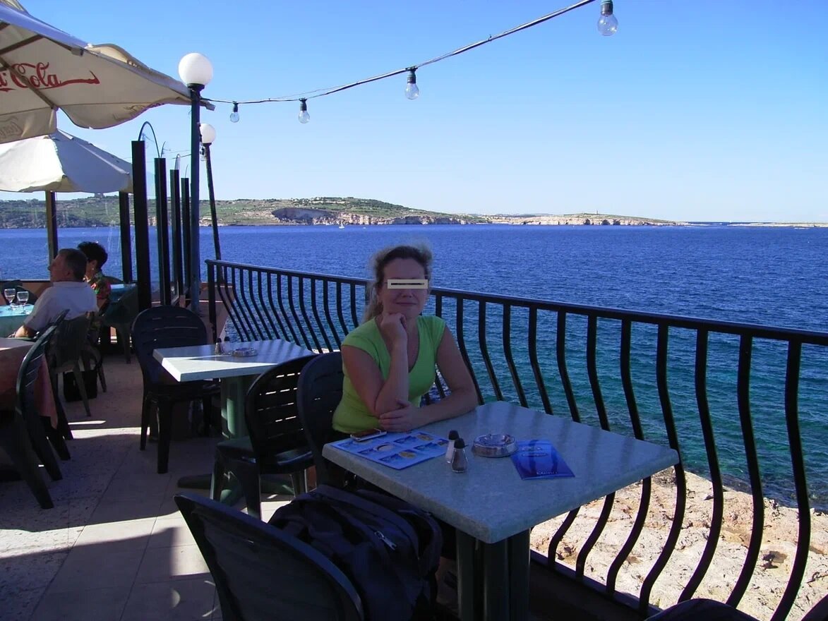 Учительница математики из Москвы (Поскольку нет разрешения на публикацию от всех участников, обойдемся без лиц)