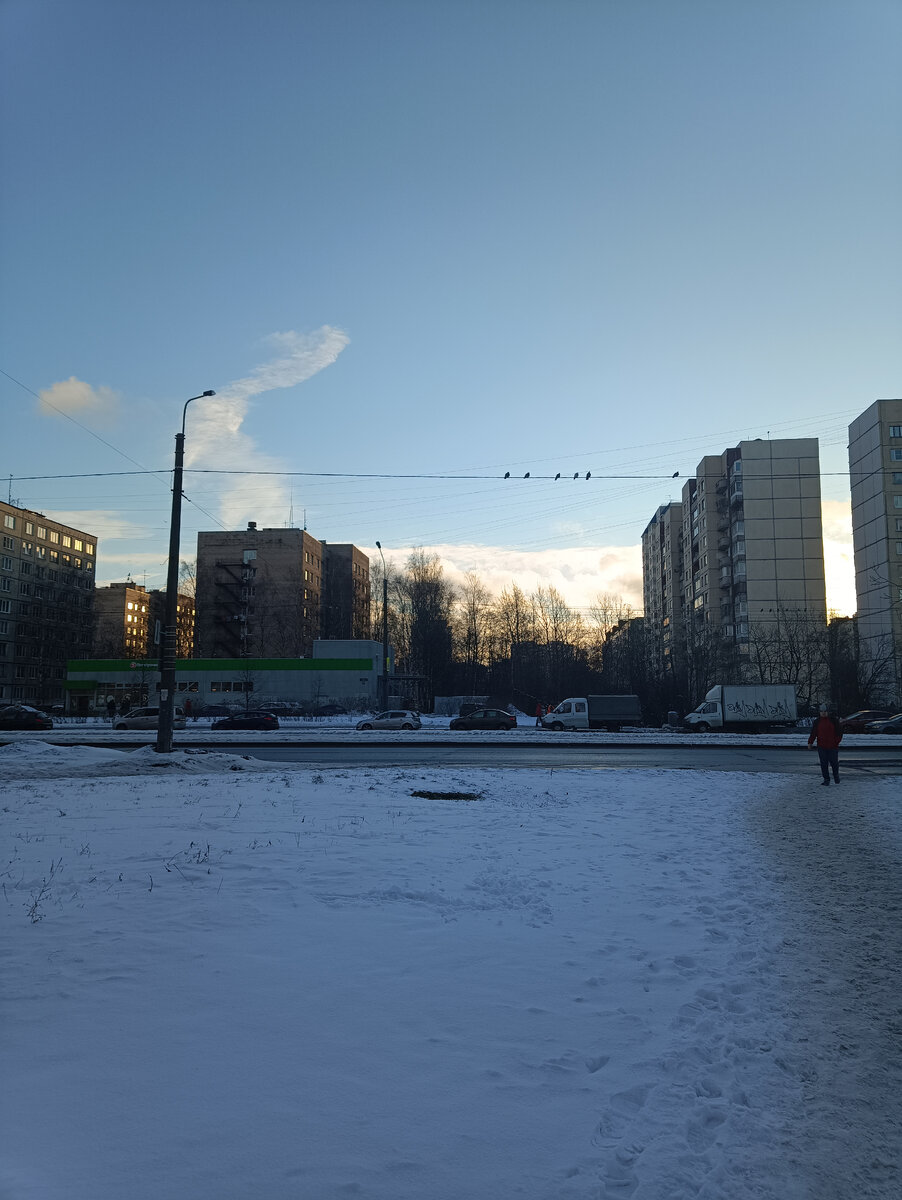 Такое небо голубое! Улица Коллонтай