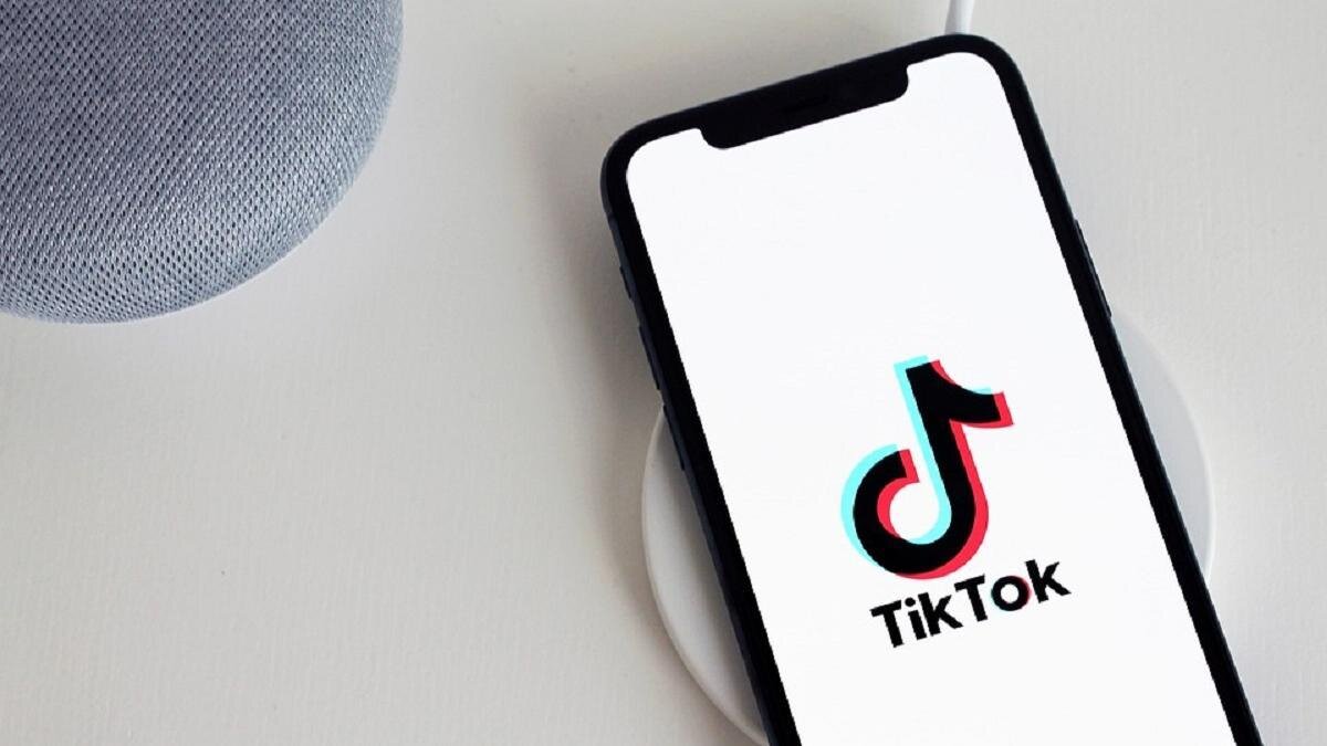    Телефон с TikTok:pixabay.com