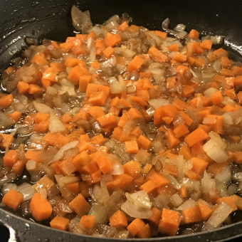 Рецепт утки с апельсиновым соусом: идеальное блюдо для особых случаев