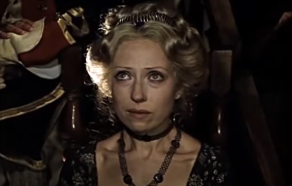 Якобина фон Мюнхгаузен (Инна Чурикова), кадр из фильма "Тот самый Мюнхаузен" (1979)