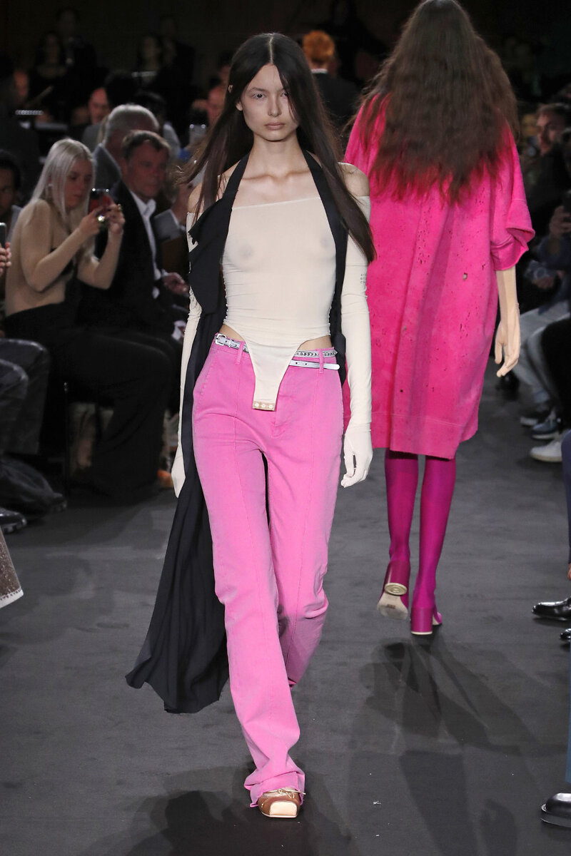    Maison Margiela весна-лето 2023LEGION-MEDIA