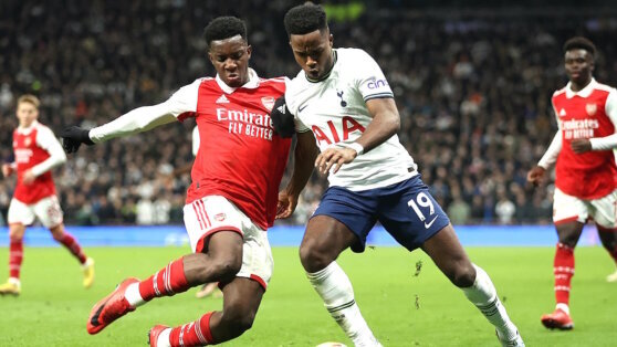    "Арсенал" обыграл "Тоттенхэм" в матче чемпионата Англии по футболу Дарья Смирнова