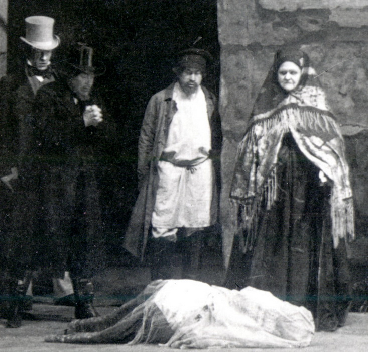 Не гнушались они и рукоприкладства и самодурства. 