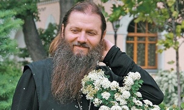 Протоиерей Артемий Владимиров - настоятель Храма Всех Святых в Красном селе 