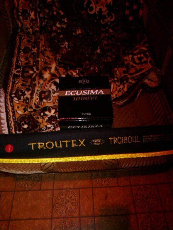 Aiko Troutex 180ul 0.5-5gr. Катушка Ryobi Ecusima 1000.Шнур JigPro 0.11, 2.7 kg.Комплект получился идеально сбалансирован.  