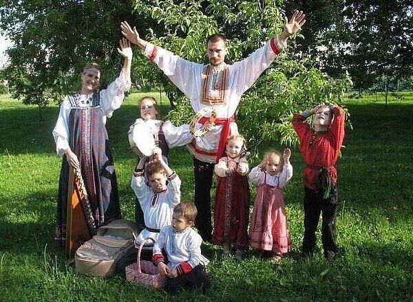 Древняя русь семья картинки