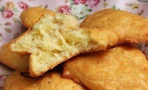 Этот рецепт является самым простым. Для создания блюда не потребуется большое количество ингредиентов и огромный кулинарный опыт.