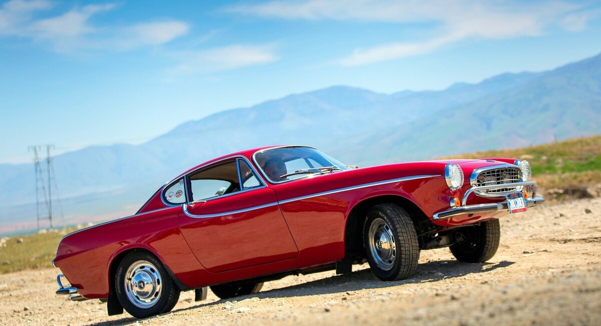 Volvo P1800 © NetCarShow.com