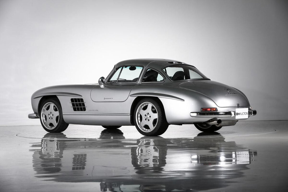 Mercedes 300 SL AMG