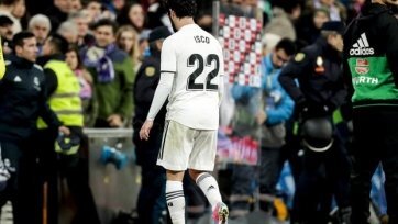 «Нет пактов о ненападении. Каждый пытается сделать свою команду более конкурентоспособной. 
