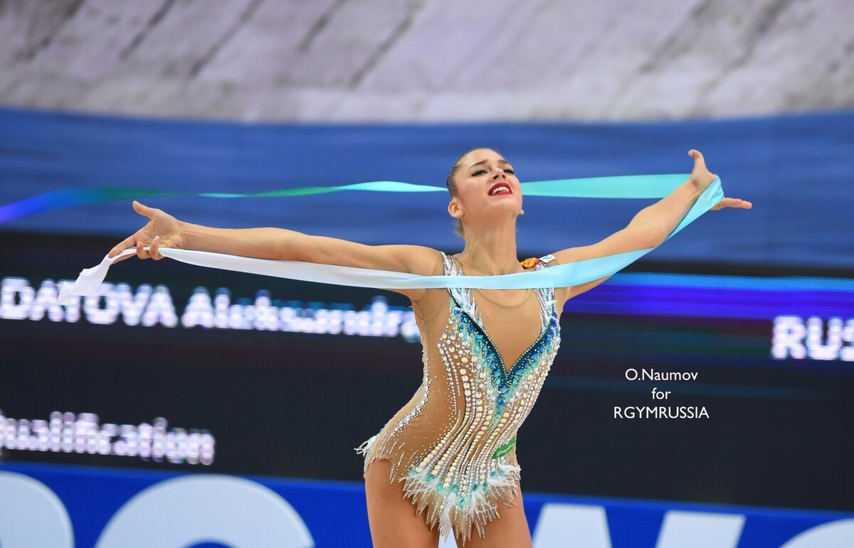 На пьедестал она не попала только в финале с лентой 