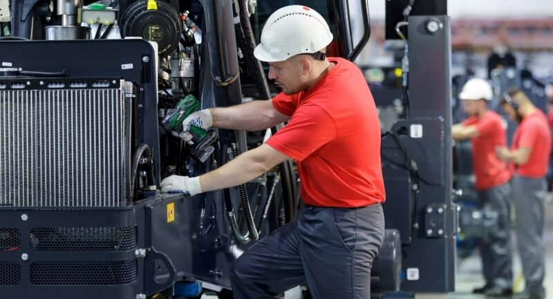 На Тверском экскаваторном заводе