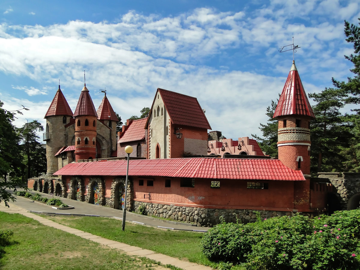 Сосновый бор адрес. Андерсенград в Сосновом Бору. Город Сосновый Бор Ленинградская область. Сосновый Бор ЛЕНОБЛАСТЬ. Город Сосновый Бор Ленинградская.