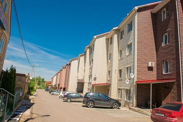 Дом в котором располагается квартира Алианы