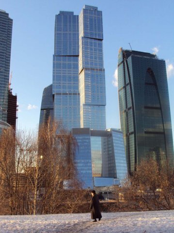 Этот снимок вдохновил написать стихотворение.