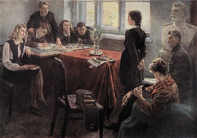 «Прием в комсомол»