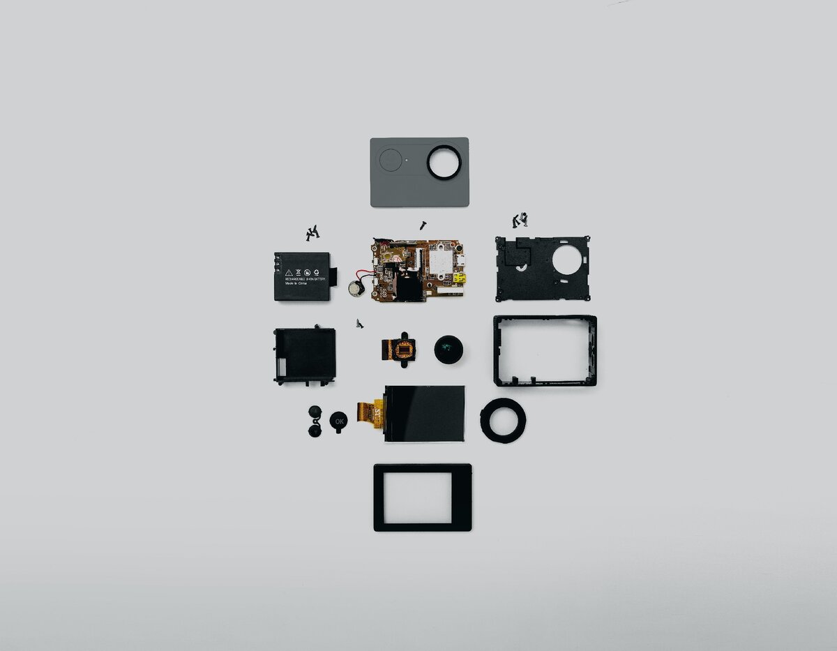 Photo by Alexander Andrews on Unsplash