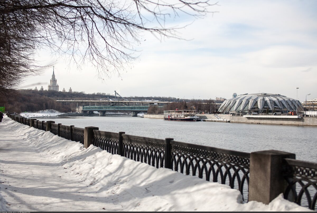 Воробьёвы горы Москва набережная зимой