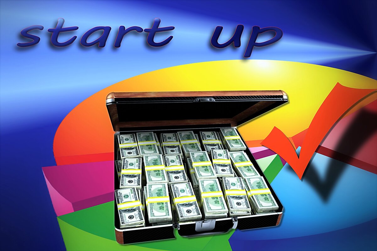 А не замахнуться ли на монетизацию? Нет, пока рано, нужно работать спокойно и стабильно. Фото из открытых источников.