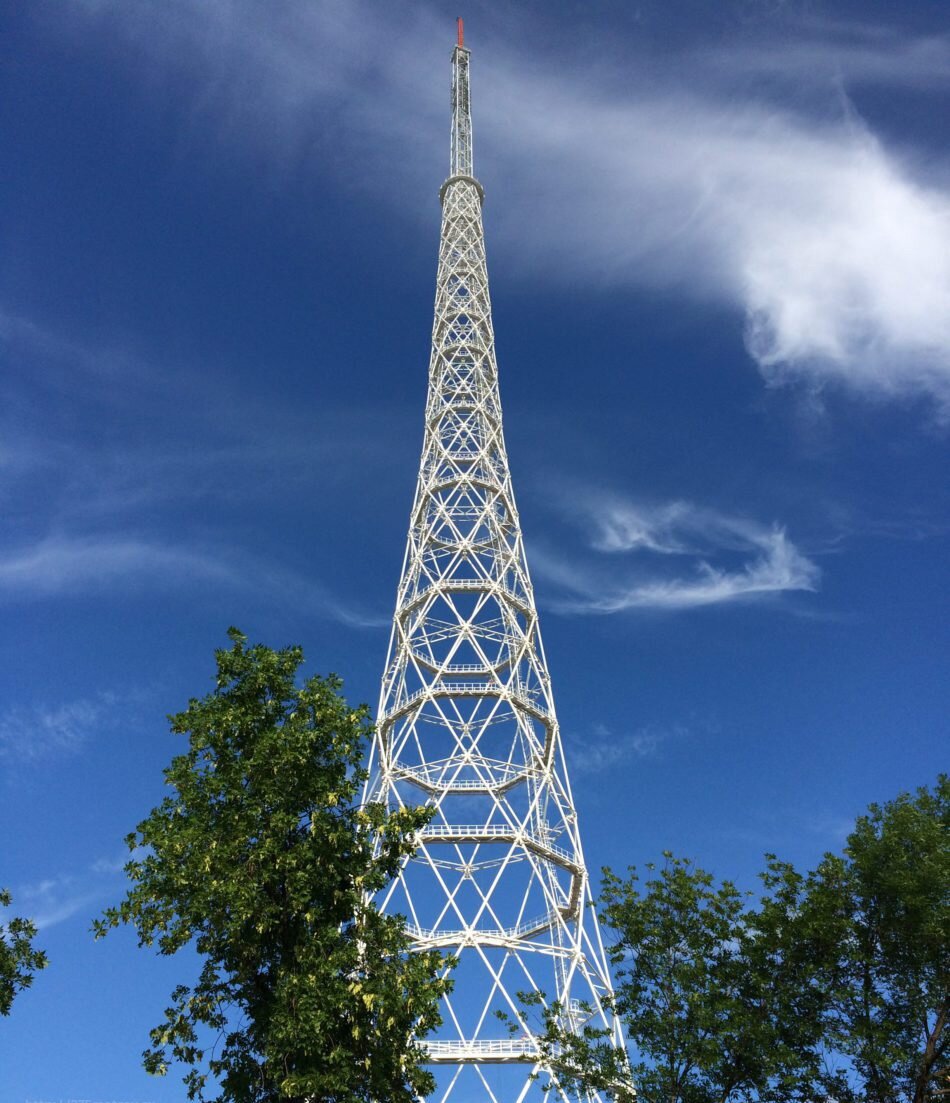 Высота вышек. Башня РТРС Пермь. Пермская телебашня 275м. Новая телевышка в Перми. Пермская телевышка 275 м.