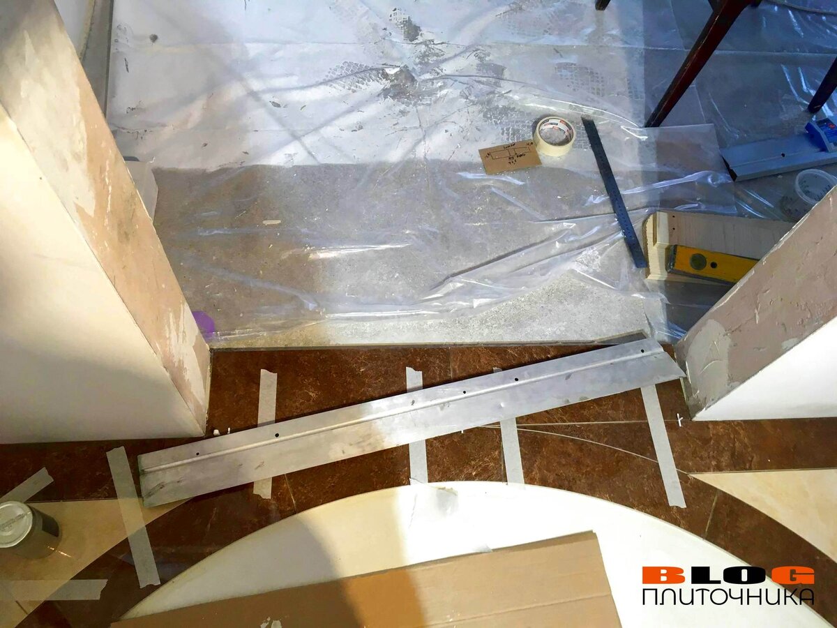 Заказчик: “За целый день 0,7 м² уложенной плитки? А почему так медленно ...