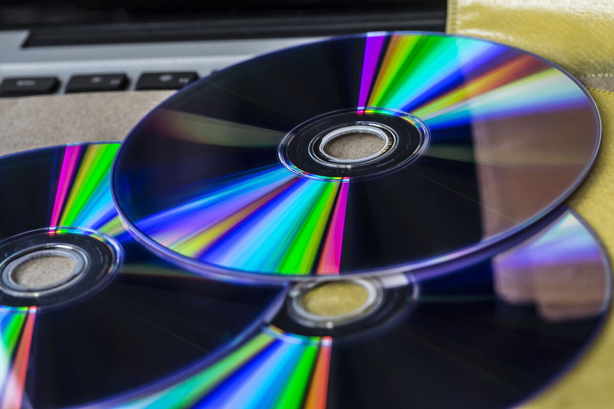 Как правильно хранить CD и DVD диски