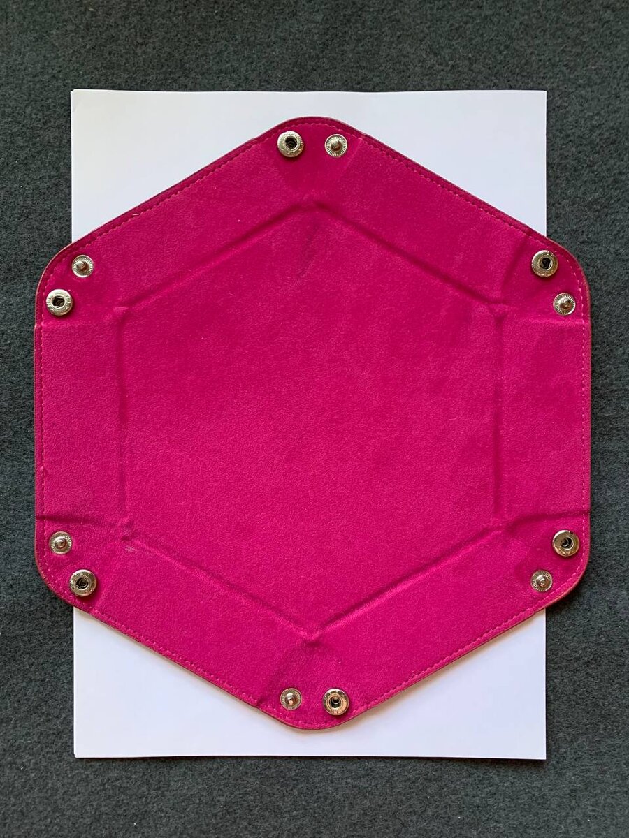 Что такое dice tray (лоток/арена для кубиков)? | Игры на полке (блог о  настольных играх) | Дзен