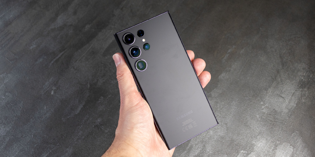 Galaxy S24 будет подключаться к спутникам для связи !