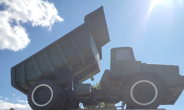 Фото читателя "Андрей Шахматов" "Четвертак". МАЗ–525.