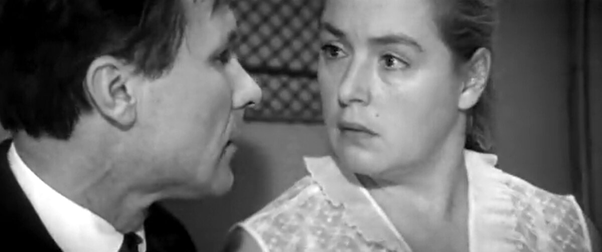Кадр из кинофильма "Печки-лавочки", 1972 г., режиссер и сценарист Василий Шукшин, композитор Павел Чекалов (скриншот)
