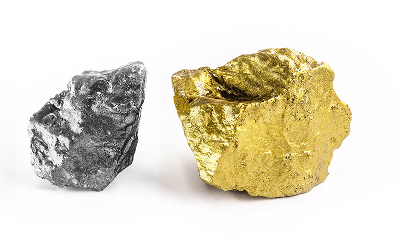 Is iron than gold. Самородок серебра. Золото руда. Металл золото и серебро. Драгоценный металл текстура