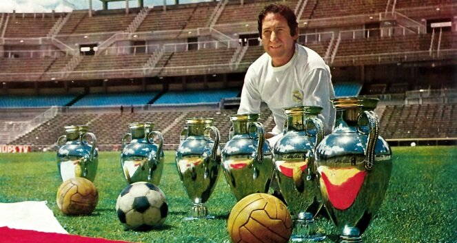 Игрок 6 -мя кубками европейских чемпионов(Лига Чемпионов).