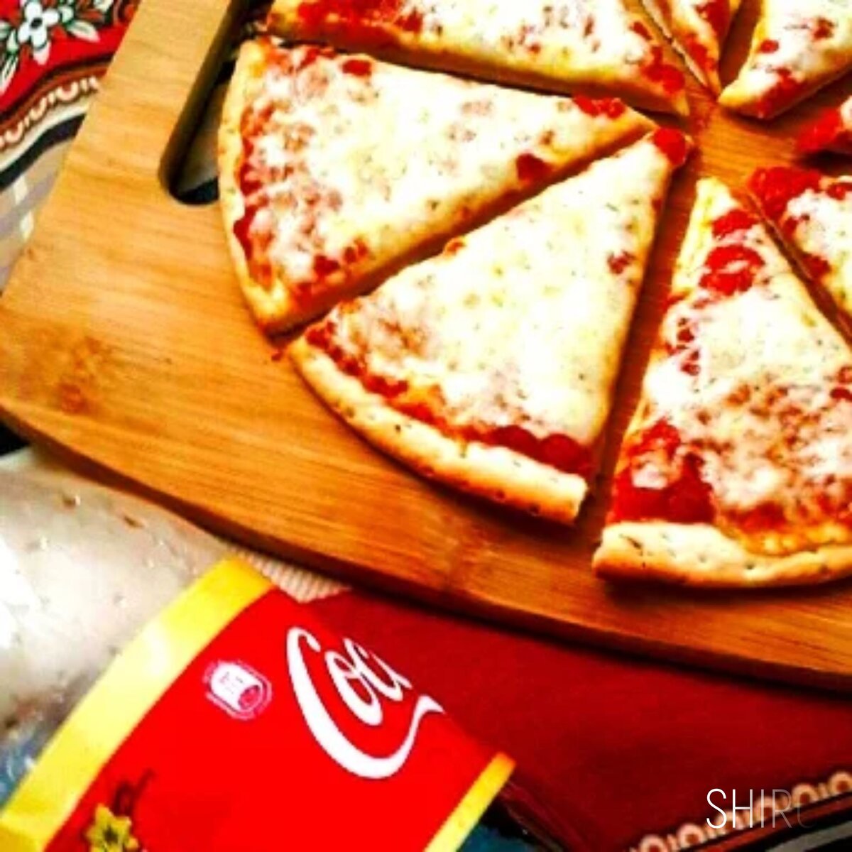 Моя домашняя пицца и любимый напиток