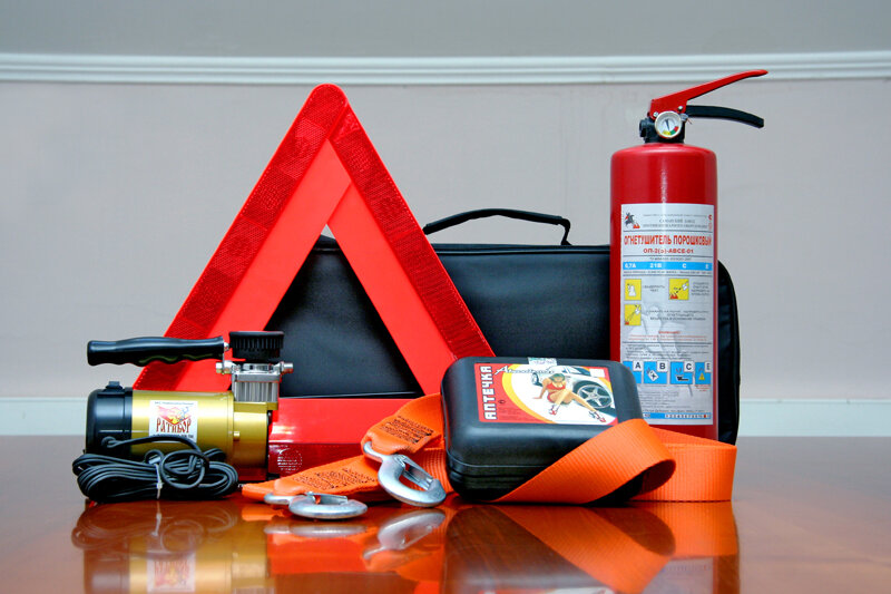 Обязательные аксессуары