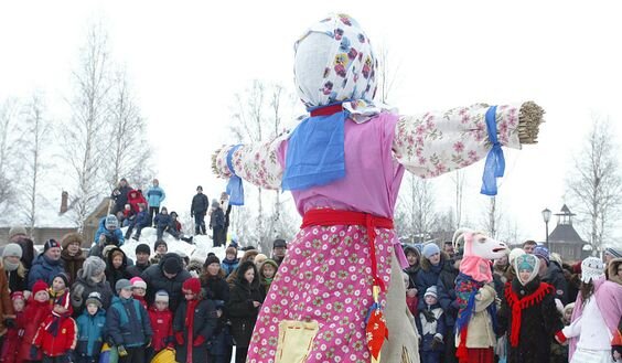 Как сделать чучело на Масленицу для сожжения своими руками?