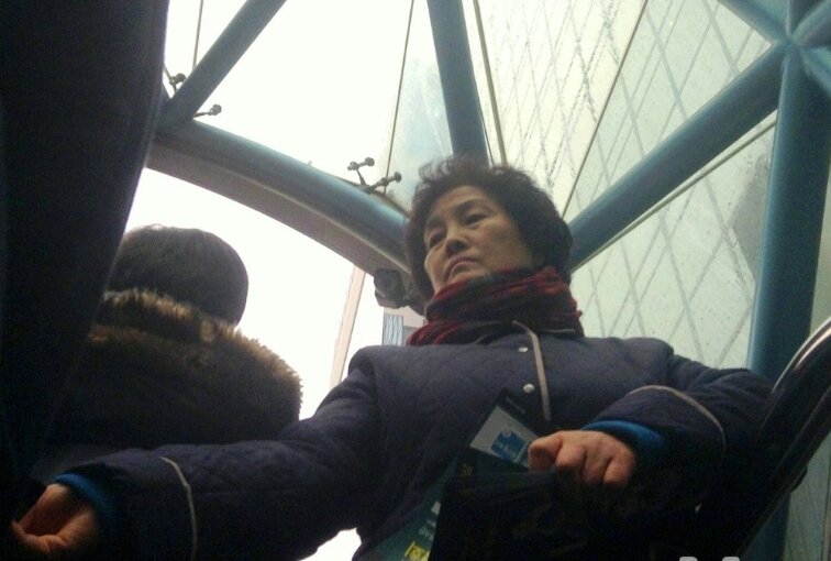 Просто женщина, просто последователь чего-то 