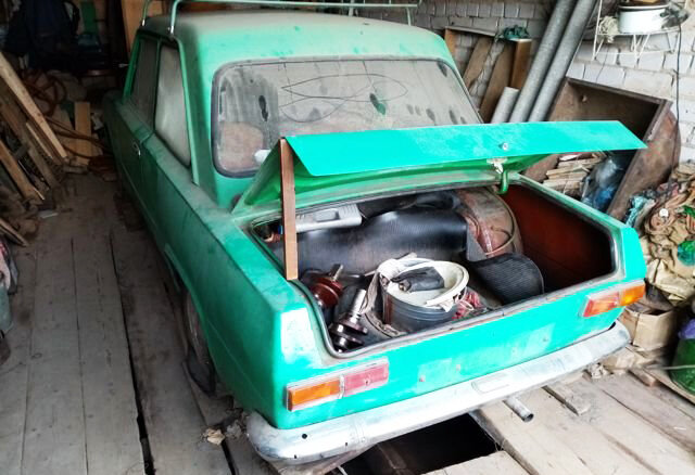 Самодельный спорткар из СССР 1978 года: кузов из нержавейки и ...