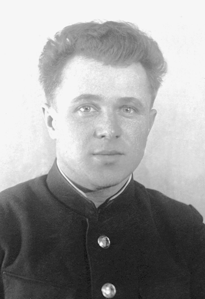 Старший лейтенант К.А. Смирнов, командовавший в 1941 году отрядом бронекатеров Шхерного отряда КБФ