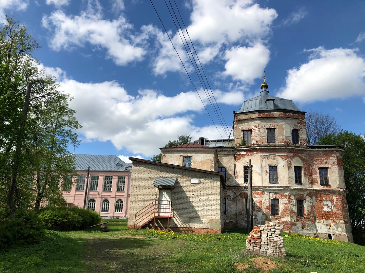 История самого. Усадьба Смоленское Ярославская область. Усадьба Свиньина Ярославская область. Усадьба Шереметьева Мценский район. Усадьба Шереметьевых Пенза.